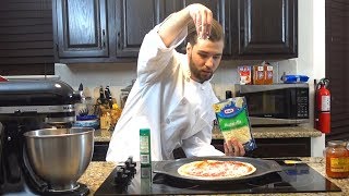 JEV COOKS A PIZZA (JEV'S CAFÉ)