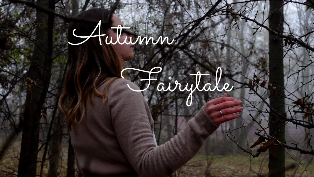 Autumn Fairytale 🍂 - Walking In A Foggy, Dark, Gloomy Forest II Slow Living