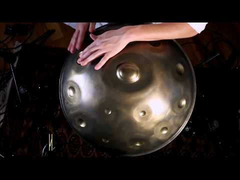 ハンドパン Yishama pantam  B2 CAESAR Jamming on Yishama B2 Caesar 17 handpan - YouTube