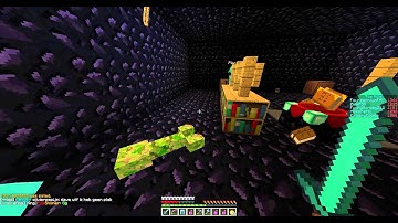 Raiding an OP AS HELL BASE!