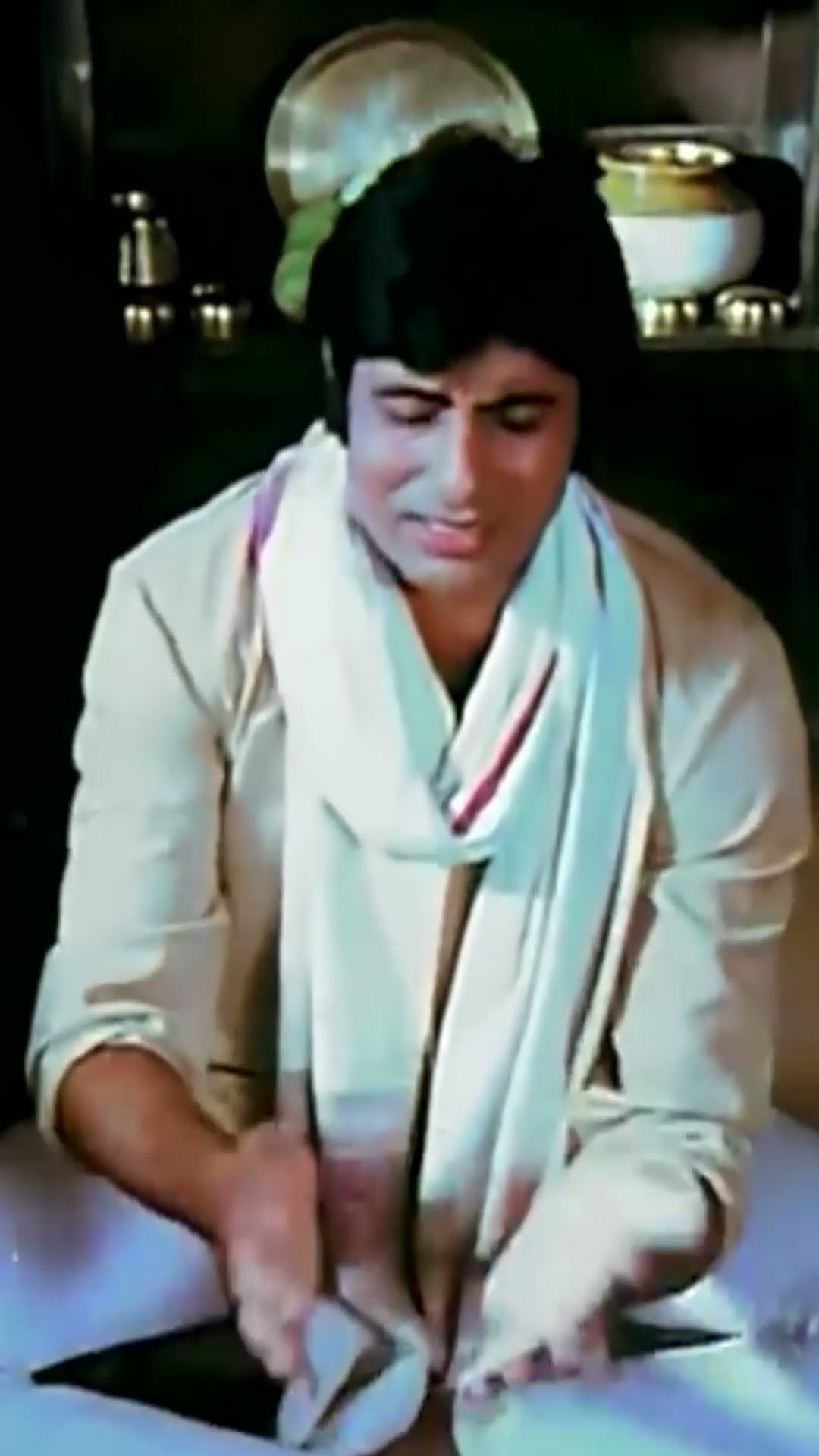 अमिताभ बच्चन अपने दोस्त के लिए खाना बना रहे हैं #yaarana #amitabhbachchan #bollywood #shorts #reels