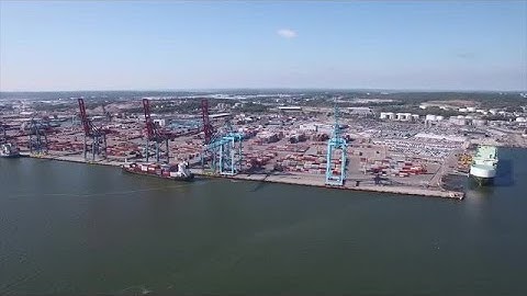 Container Port Stock Video