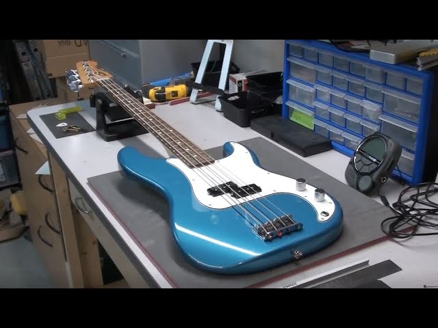 Fender Original '62 Pickups VS Seymour Duncan SPB-3 | Nate Mendel 