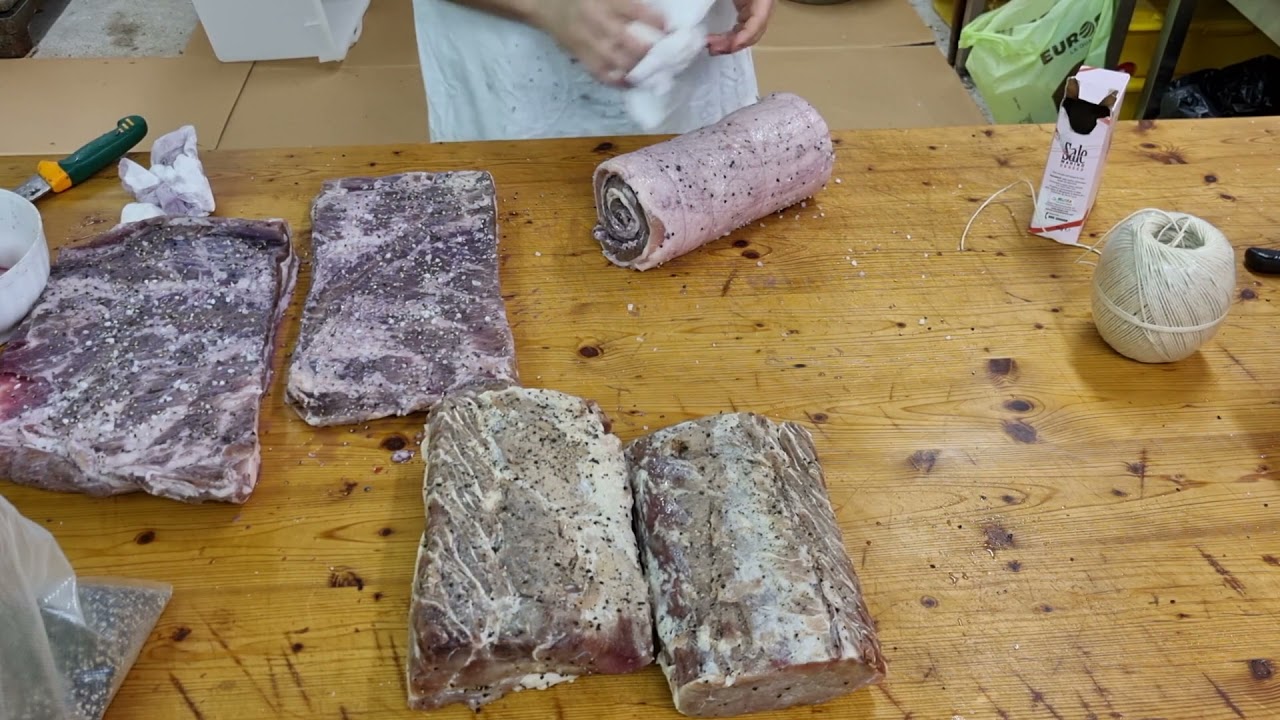 ECCO COME FARE LA PANCETTA ARROTOLATA