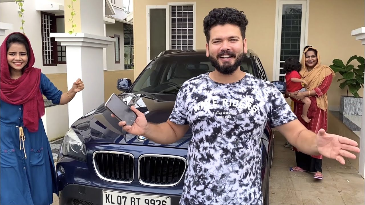 Ladies 24 Hours കാറിനുള്ളിൽ ഇരിക്കുമ്പോളുള്ള ഞങ്ങളുടെ കഷ്ടപ്പാടുകൾ 😰 | Part - 1 | Basheer Bashi