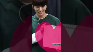 When Txt Wrote Saranghae i Love You  For Bts suga Was Like Bs Ye Dekhne K Liye Neend Kharab Ki