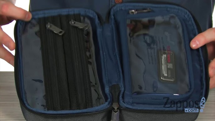 Airline Pilot (Bathroom Hanging Travel Kit) Luggage Review. #tumi #lug