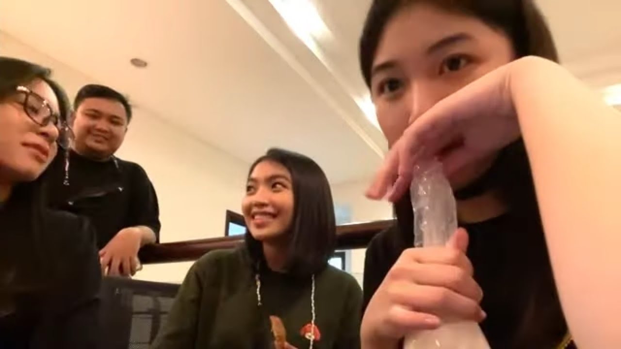 Live Showroom Shani JKT48 & Gracia Indah Zee - 28-4-21