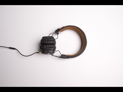 Vídeo: Podeu connectar auriculars a la sortida de línia?
