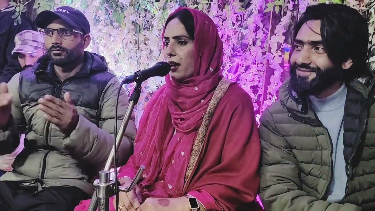 Razia Ashraf phadi log Geet