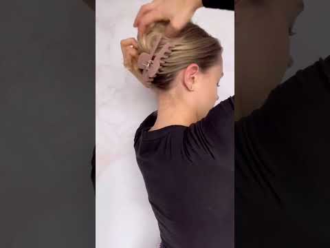 Wideo: Jak zrobić klips na pasmach włosów: 9 kroków (ze zdjęciami)