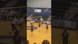 Big shot beats libero#volleyball #youtubeshorts #volleyballworld #viral #trending #motivation #fyp