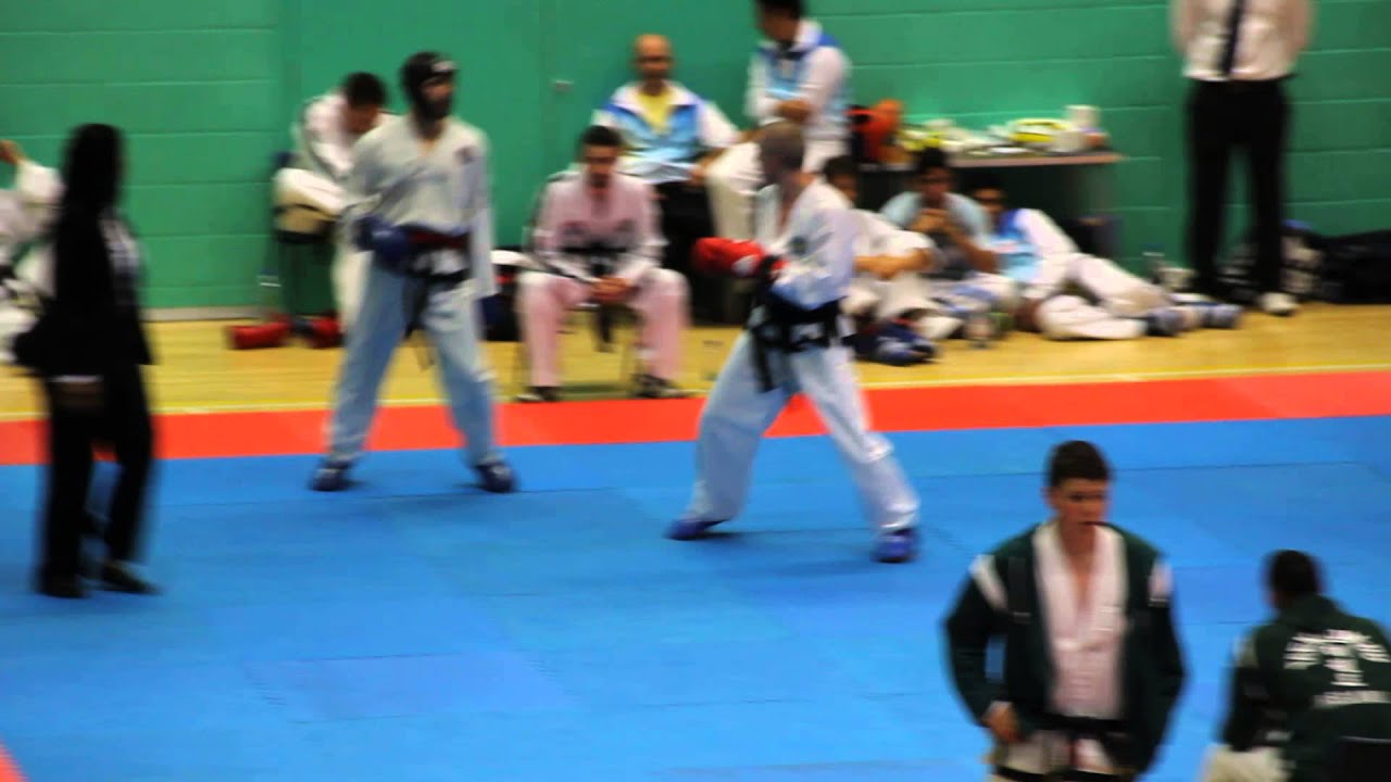 ITF Taekwondo sparring: 2013 Unified ITF World Championships, Men's under 70kg Semi Final