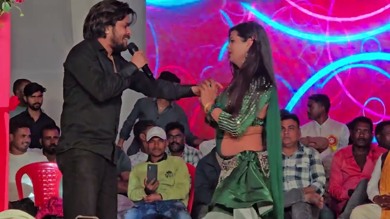 Live Stage पर Vishal Gagan ❤️ Payal Goswami का जबरदस्त रोमांस | सनेहिया लगावल बहुत बात नई खे | 