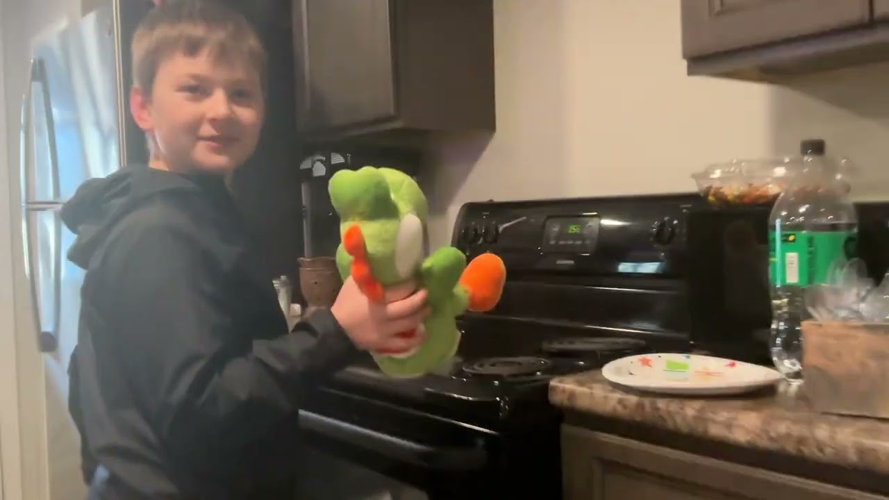 Henry’s cooking show ep 1: Evil Yoshi