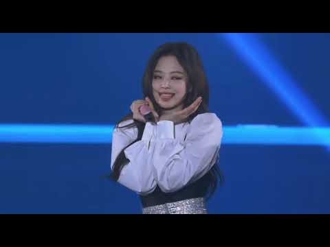 BLACKPINK - 'BOOMBAYAH' [HD] 