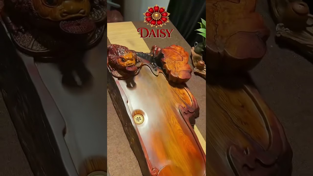 老撾大紅酸枝「金錢金蟾」精雕茶盤誕生記：頂級紅木與招財美學的完美
