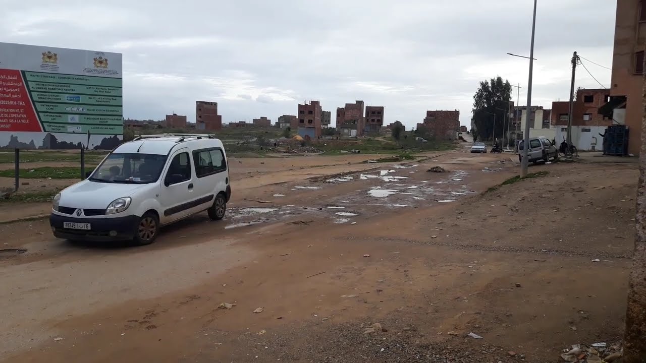 حي السعادة وراء عمالة اقليم الخميسات! شهادة حق من أحد سكان حي الجمايكة بالخميسات حول الوضع الكارثي