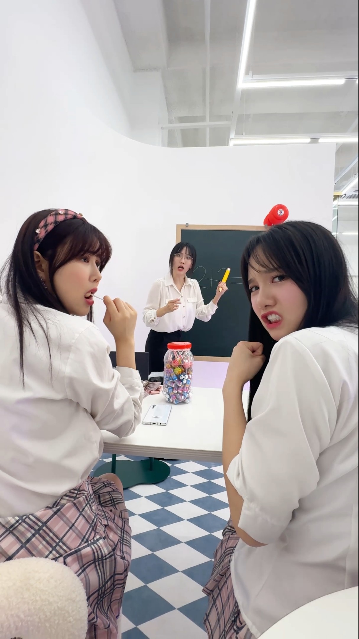 수업 시간에 시간 멈추기⏱️