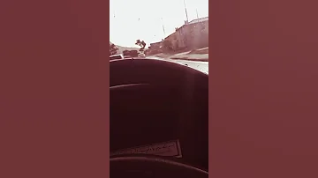 الف رزمة تحت الجزمة 