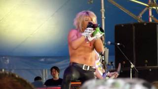 Reckless Love - Beautiful Bomb (Download Festival 2010)