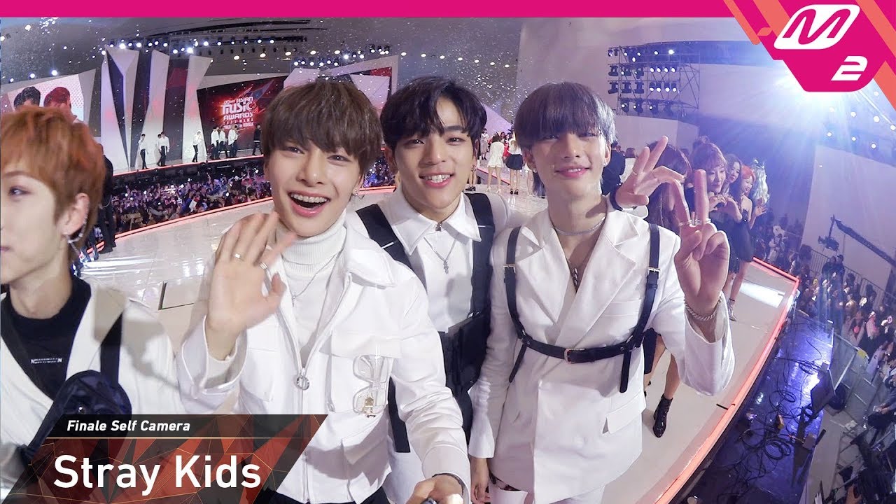 [2018MAMA x M2] 스트레이 키즈(Stray Kids) Ending Finale Self Camera in KOREA