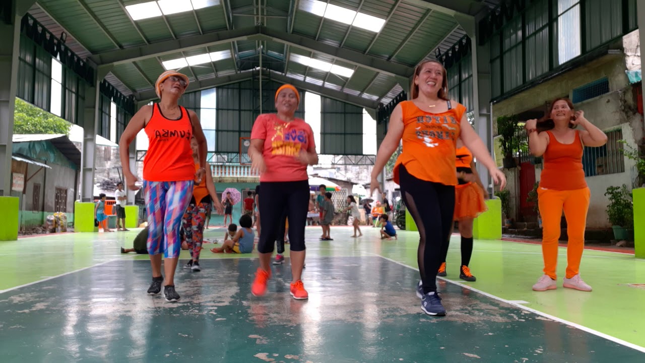 Zumba gold in orange mode 8 dancing in the street