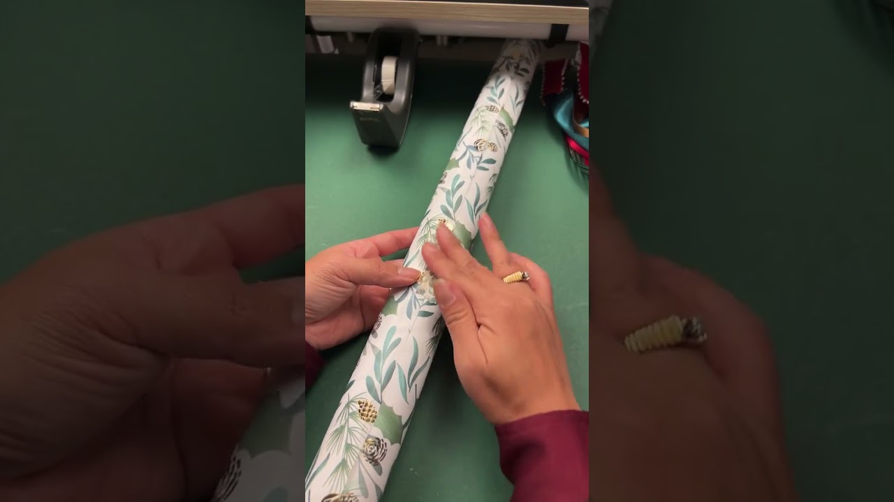 NEW* GIFT WRAPPING HACKS YOU HAVE TO TRY 🎁 (wrap with no tape