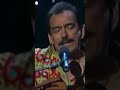 #EsoYMás, de los temas preferidos por todo su público, aquí cantado en vivo