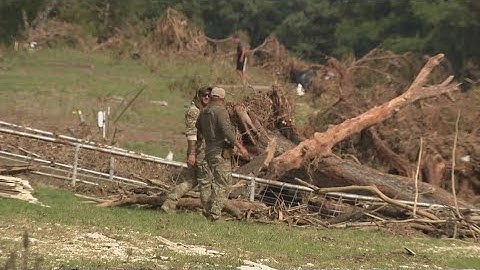 Texas flooding latest: Search for missing continues as death toll rises