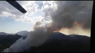 Así es el incendio de Jódar visto desde un helicóptero