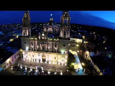 Un recorrido de Teocaltiche con Musica de Mariachi