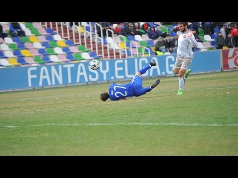 საკამათო სიტუაცია ლოკომოტივის კართან