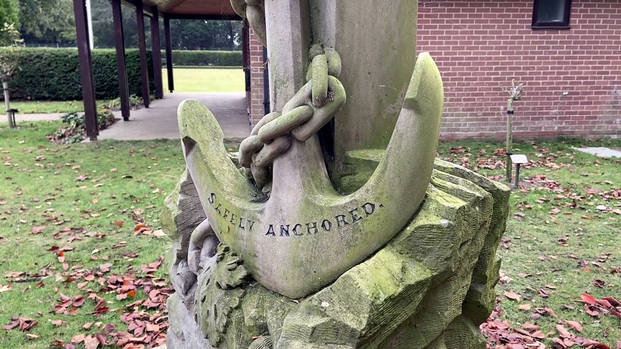 Memorials of Lowestoft & Beyond   Embedded Subtitles