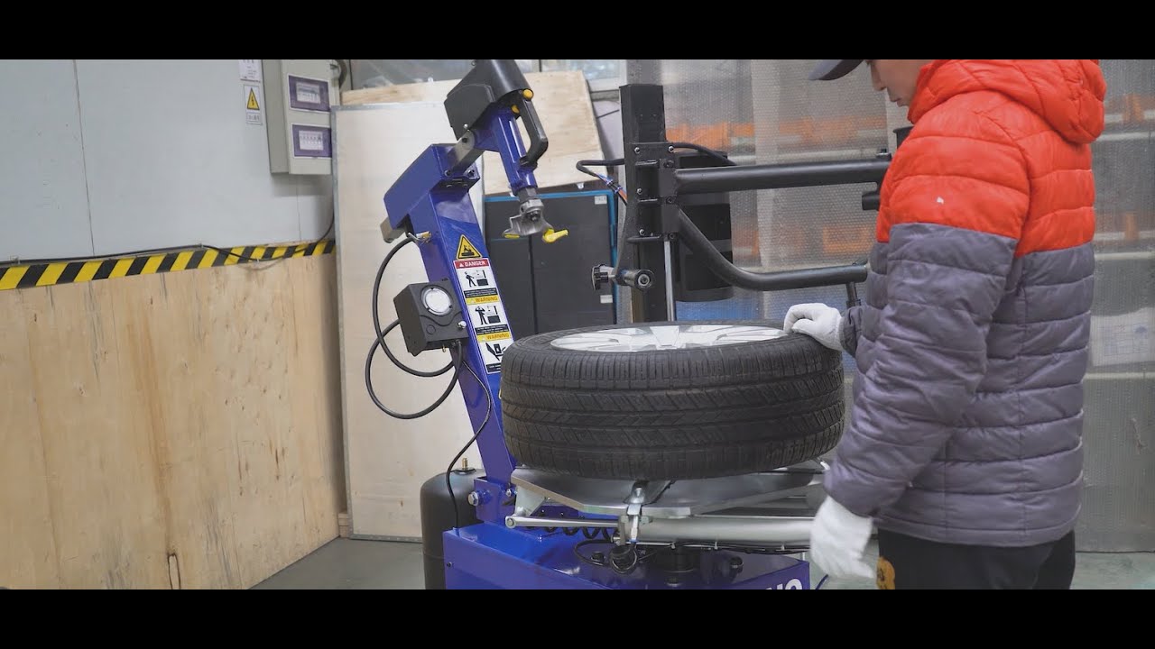Mayflower 999 Tilt Back Tire Changer Operation Demount & Mount tire