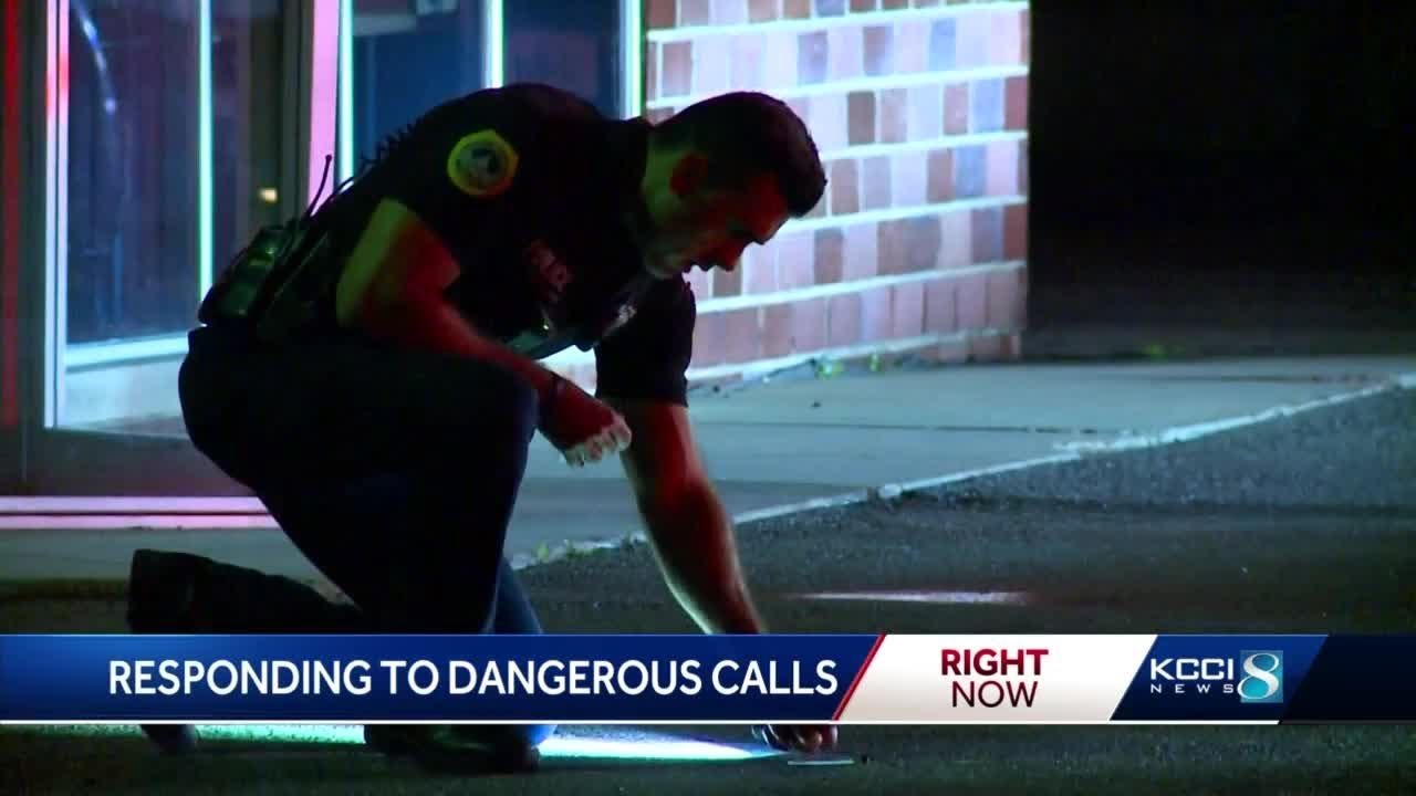 A look inside police officers' risk when responding to calls - YouTube