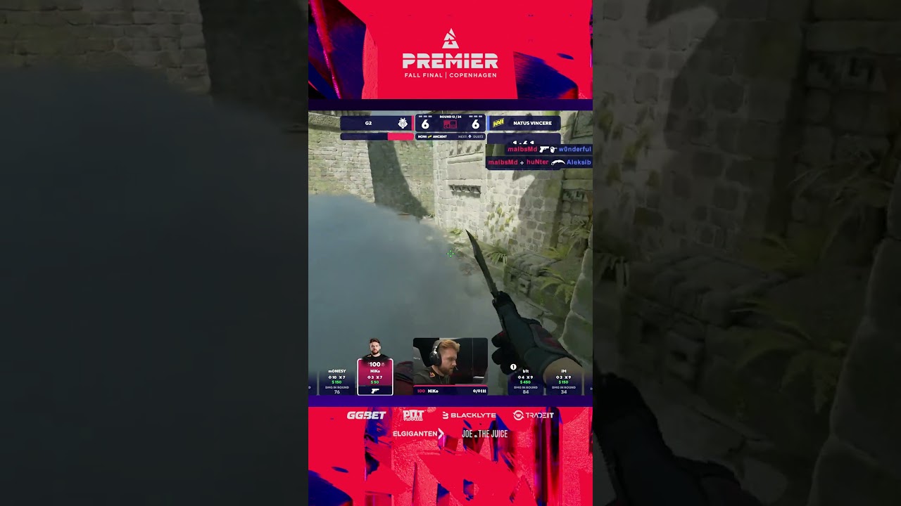 malbsMd gets two knife kills in one round!