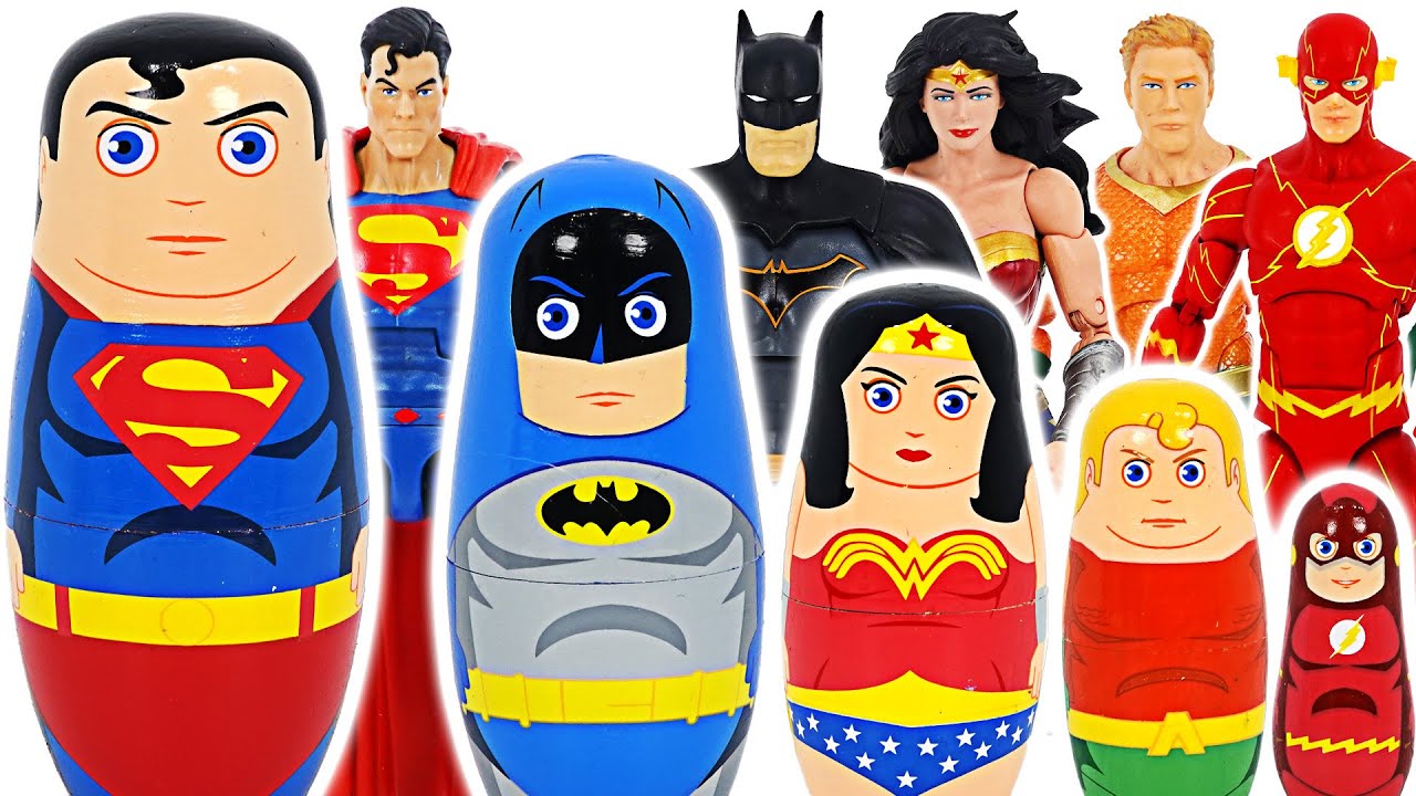 DCジャスティスリーグバットマン, スーパーマン, フラッシュが入れ子