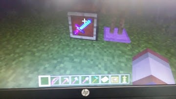 How to duplicate items in Minecraft Windows 10 creative mode