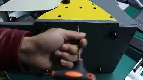 how to clean SEC-E9 key cutting machine