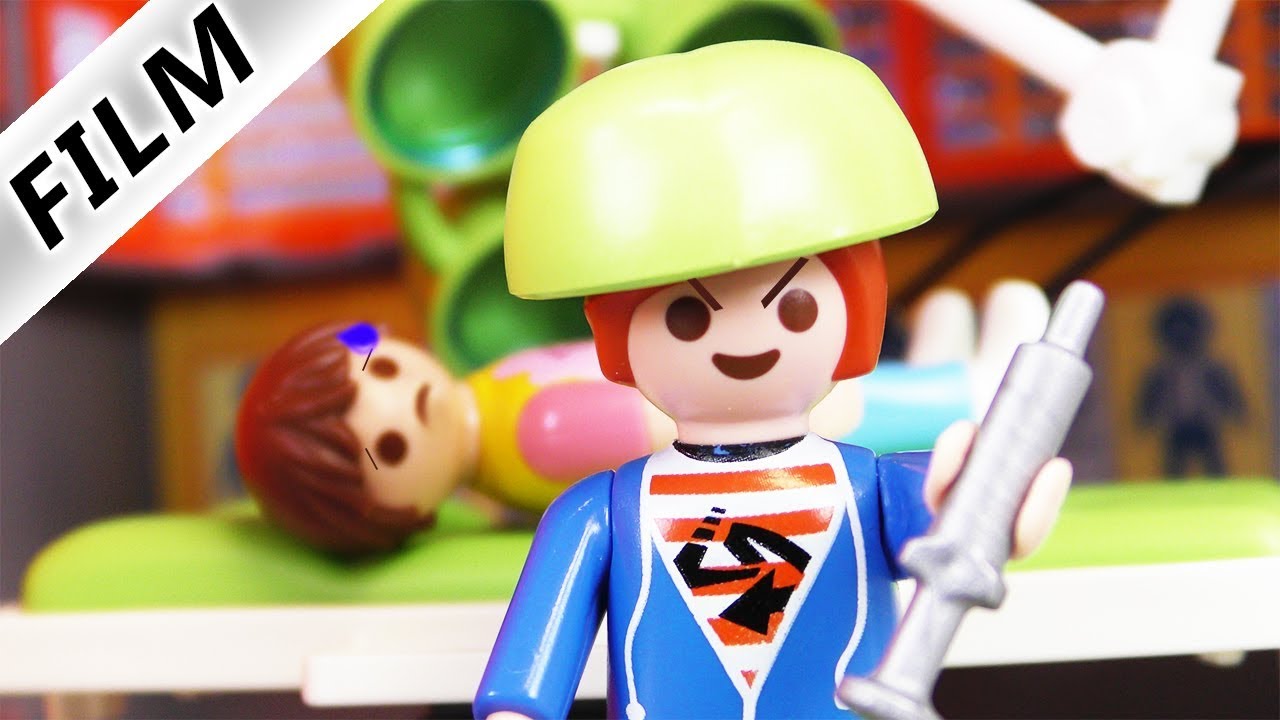 Familie Vogel - DOKTOR JULIAN - Nachts allein im Krankenhaus | Kinderserie Playmobil Film deutsch