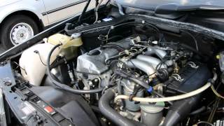 : Mercedes 190D diesel neuwagen engine running KlasykaGatunku.pl