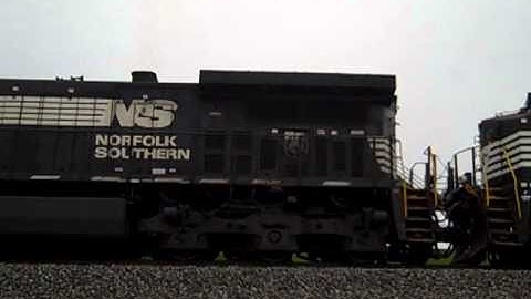NS Light Engine Move- New Albany, IN