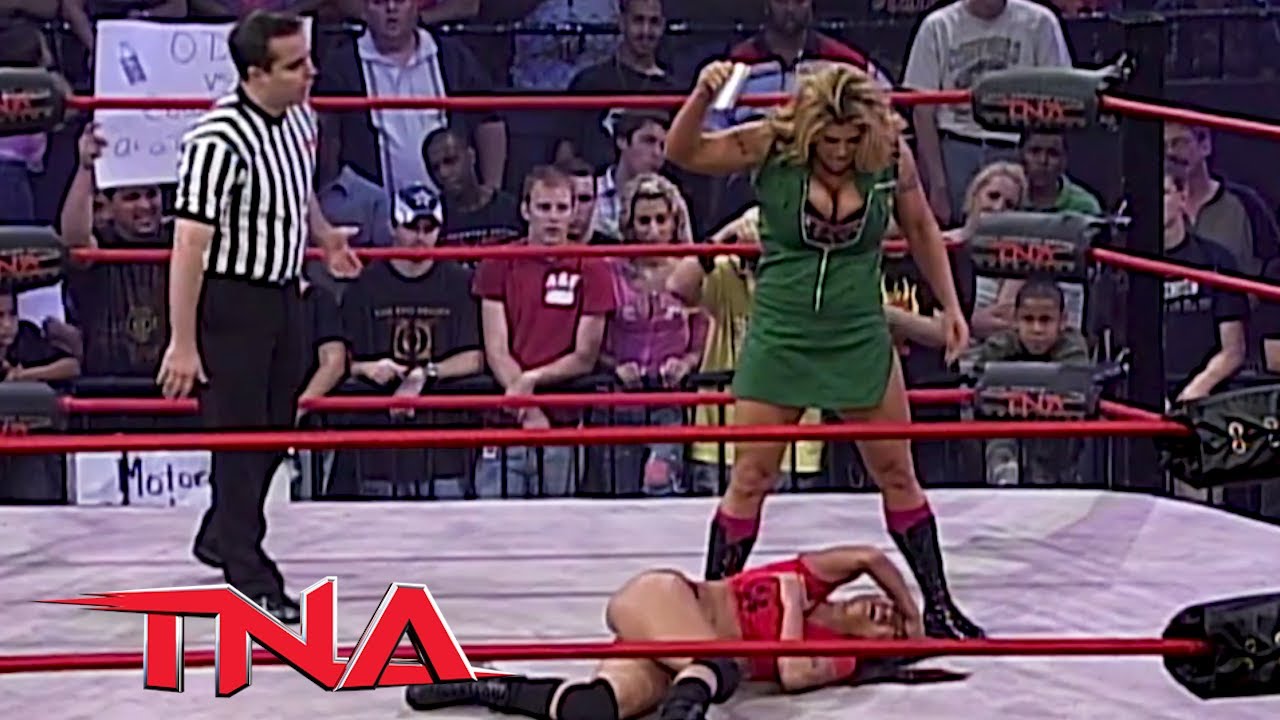 iMPACT! (December 6, 2007): ODB vs. Gail Kim - YouTube