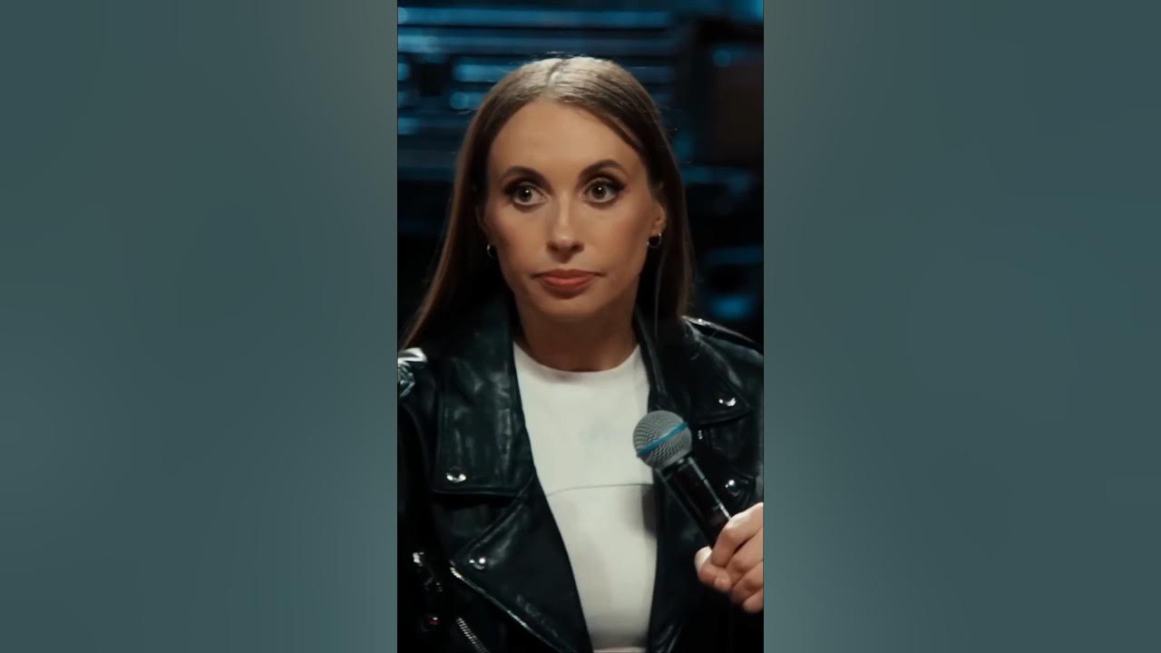 Вика складчикова мама фото