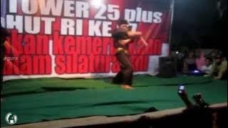 ATRAKSI DOUBLE GOLOK - BEKSI PENINGGILAN