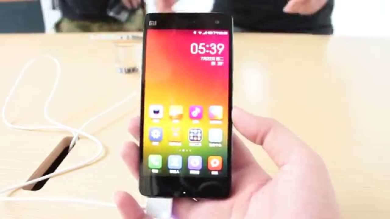 First Look: Xiaomi Mi 4 - YouTube