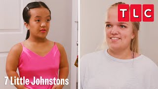 Emma Picks Out Her Homecoming Dress! | 7 Little Johnstons | TLC