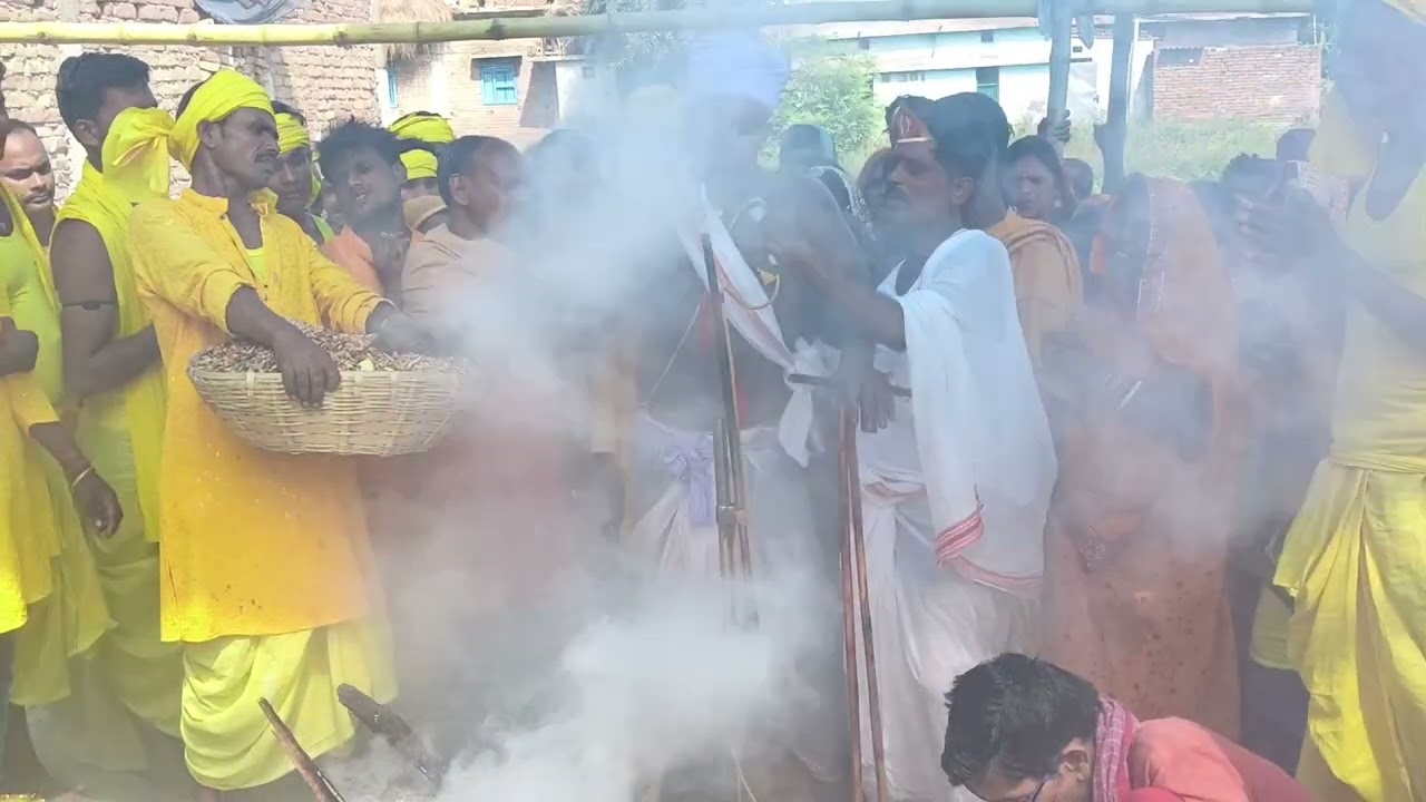 Ratan Kumar Paswan,baua bhagat/vaishali naya tola/mob-7385503183/rah baba ke puja ke liye contact