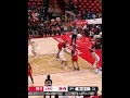 All eyes followed as Baba Miller threw down a huge one-handed alley-oop. 👀🚀